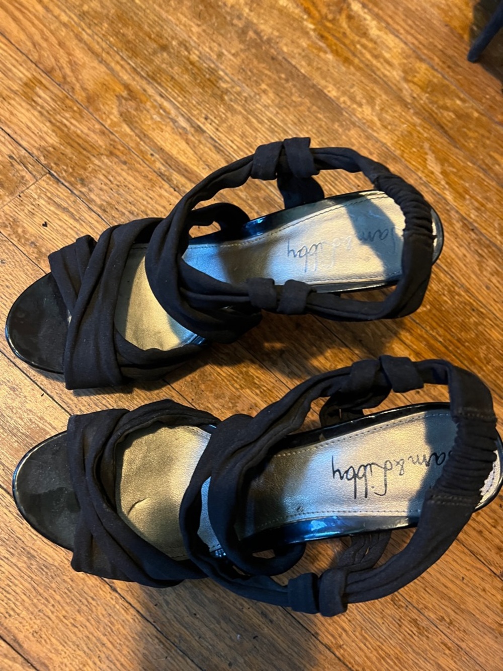Sam & Libby Black Twisted-Strap Heeled Sandals
